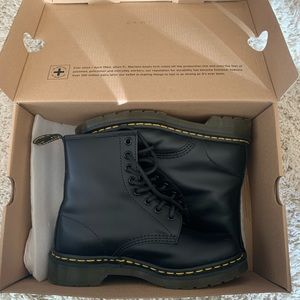 Dr.Martens 1460 W Smooth Leather Lace Up Boots